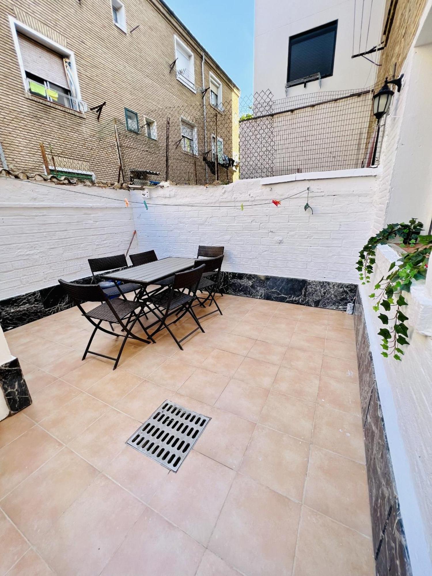 사라고사 Apartamento Betty 아파트 외부 사진